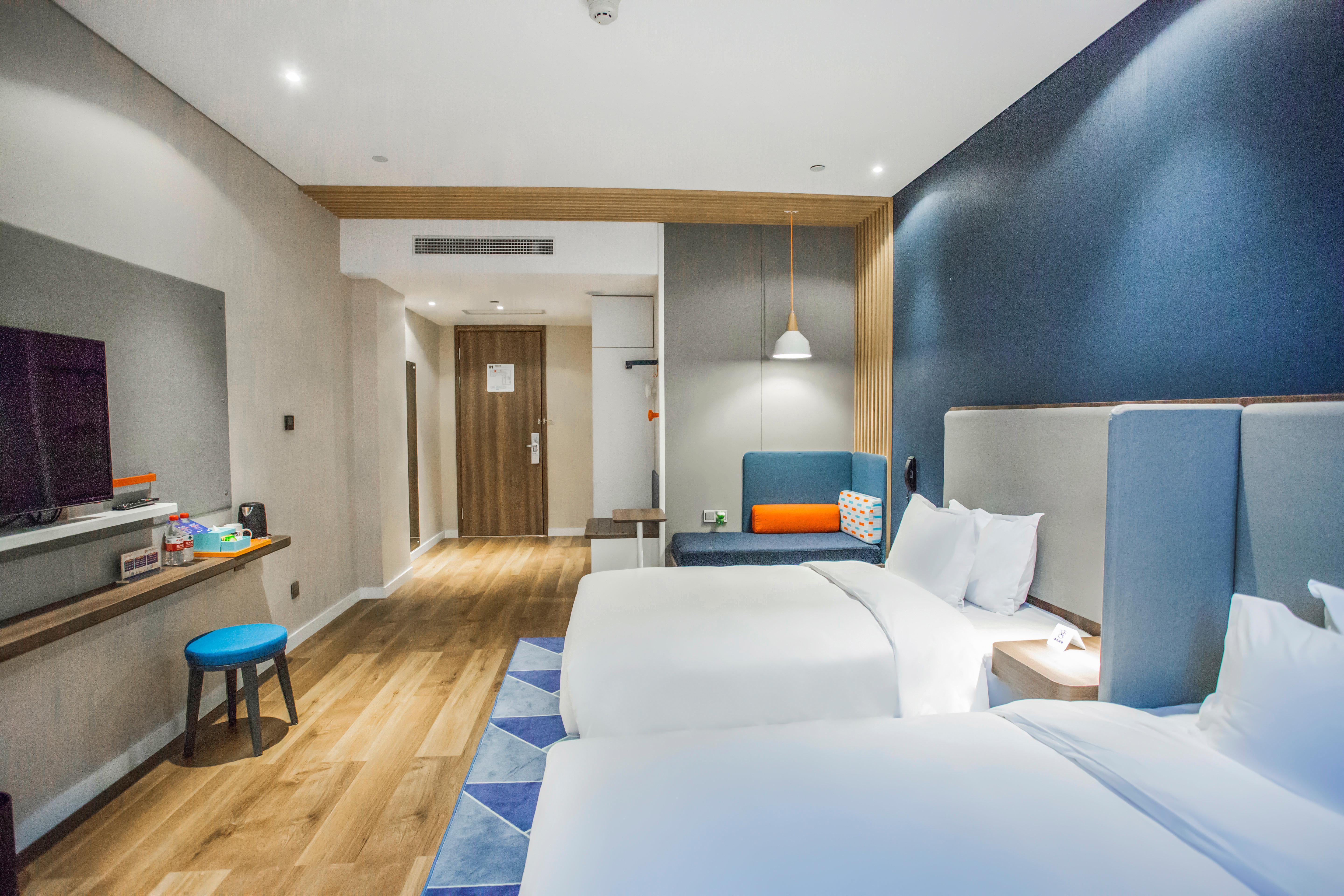 Holiday Inn Express Shanghai Pudong Chuansha, An Ihg Hotel Eksteriør billede